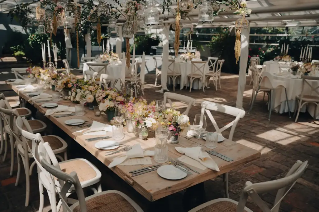 Décoration de salle de mariage : idées, conseils et budget