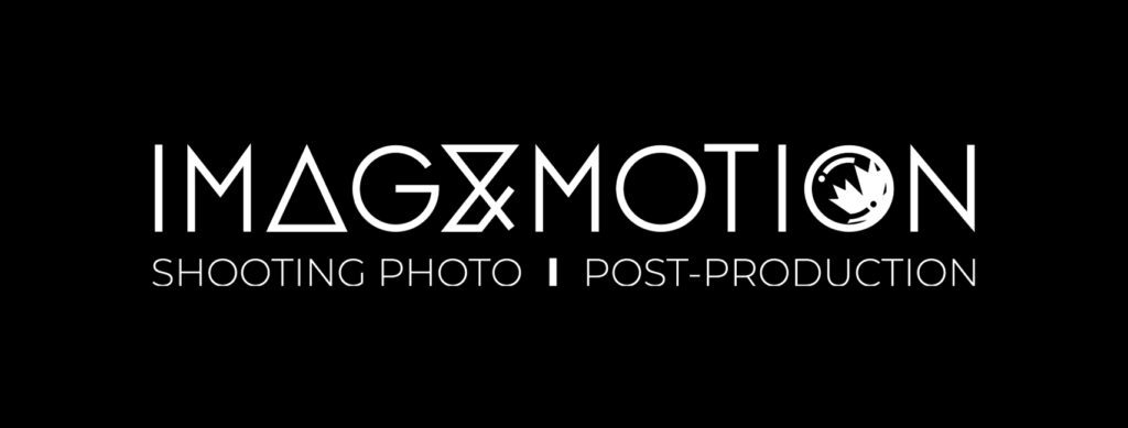Logo Imag&motion blanc sur fond noir, shooting photo et post-production