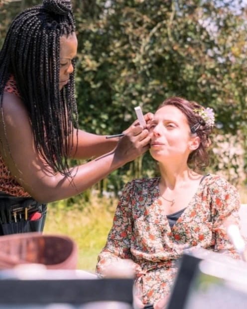 Séance de maquillage en extérieur — Sublime moi Laure