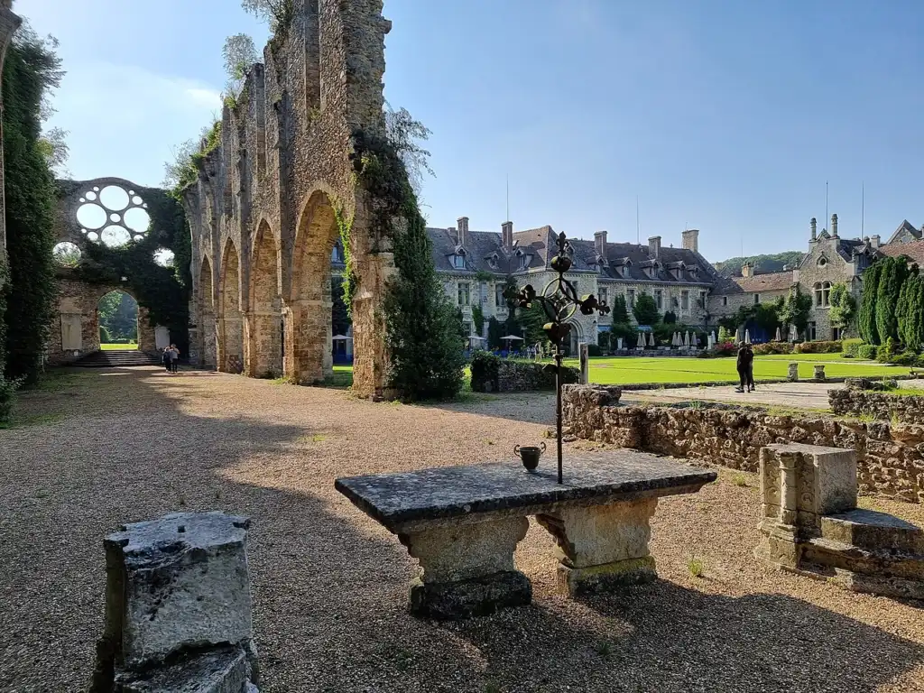 Ruins of the Vaux-de-Cernay abbey church