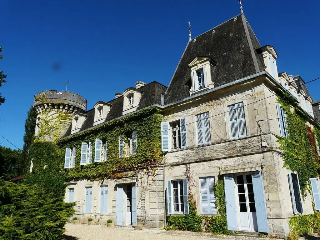 Château de Lalande in Annesse-et-Beaulieu photographed by Père Igor on 3 August 2008