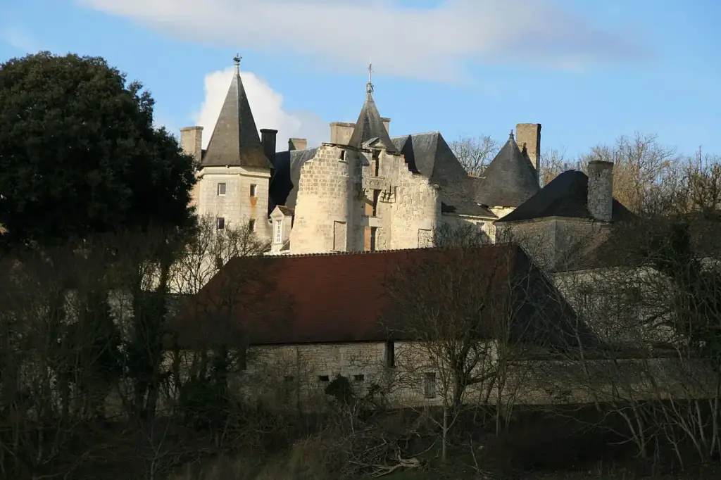 Exterior of Château du Fou in Vouneuil-sur-Vienne, in Vienne