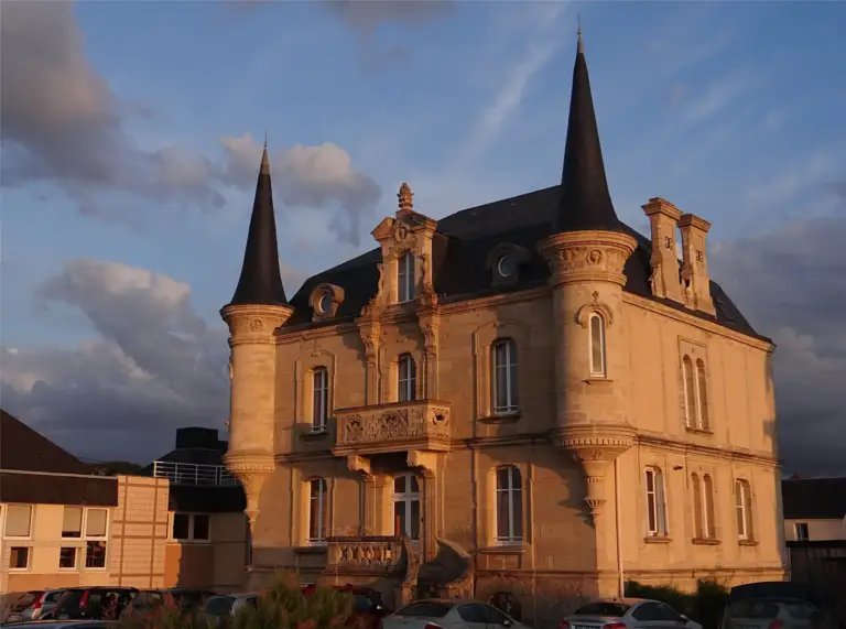 Les Tourelles — Asnelles