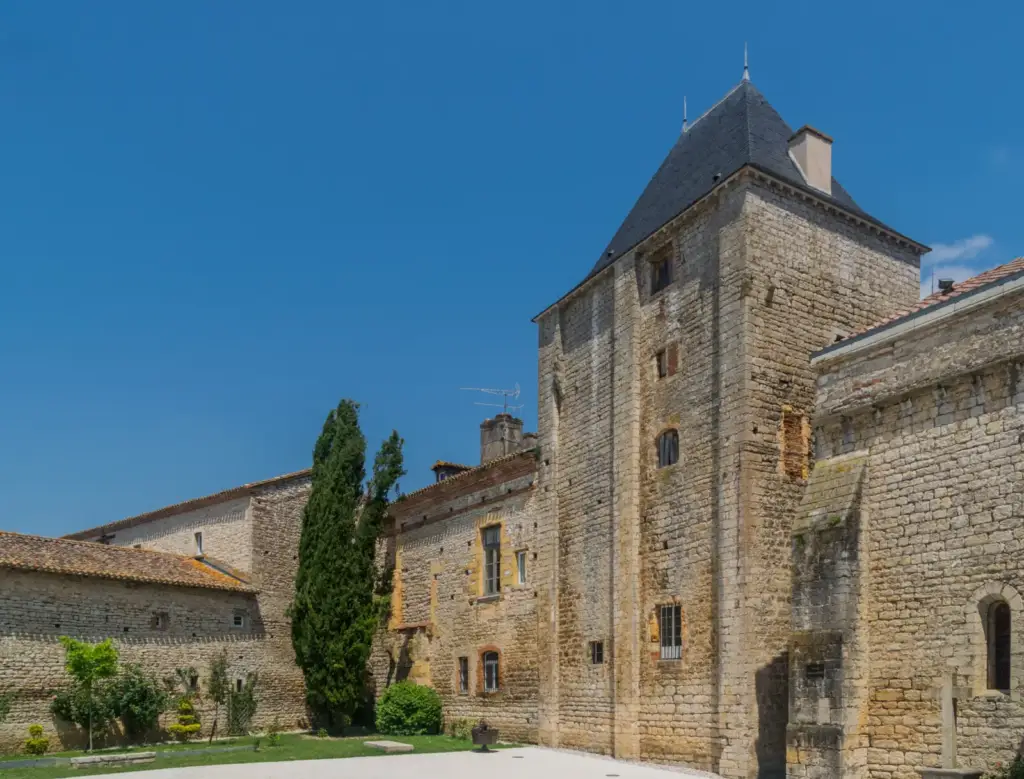 Château de Montricoux — photographie Krzysztof Golik, CC BY-SA 4.0