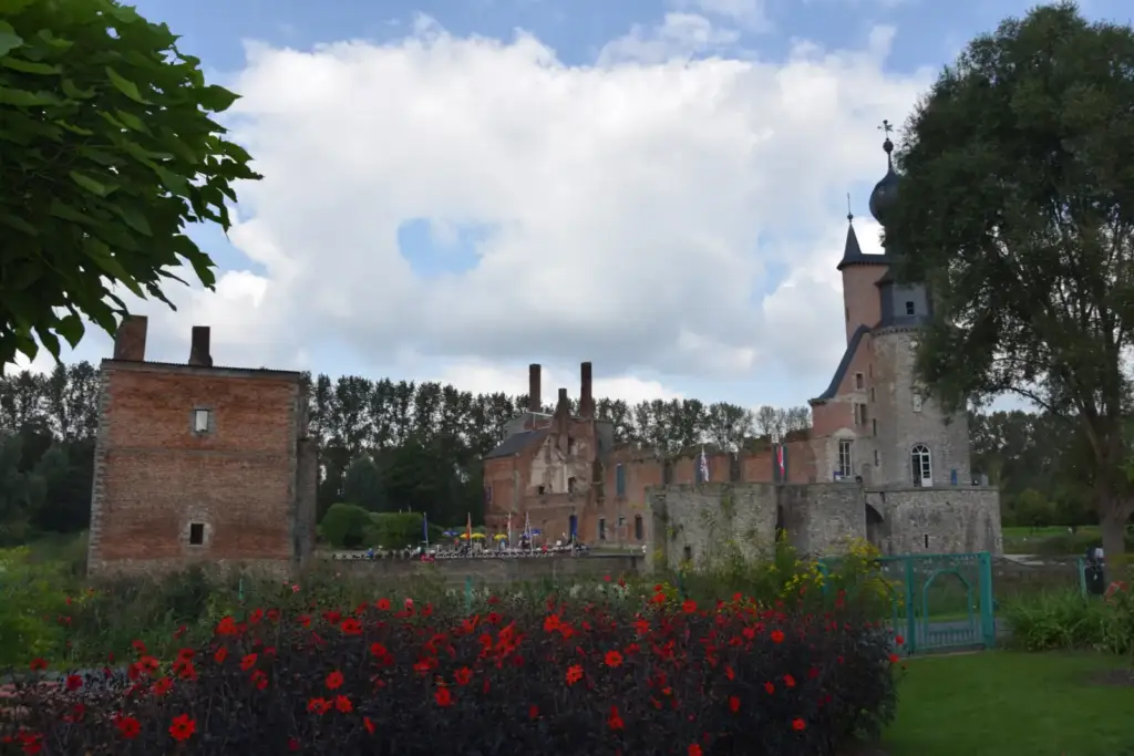 Havré castle, towers, moat and flower beds, Chatsam, 12 September 2021