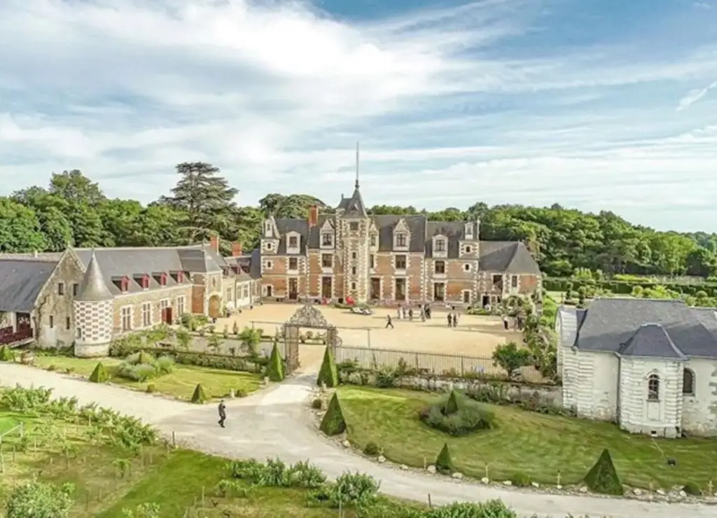 Aerial view of Château de Jallanges and the formal French garden