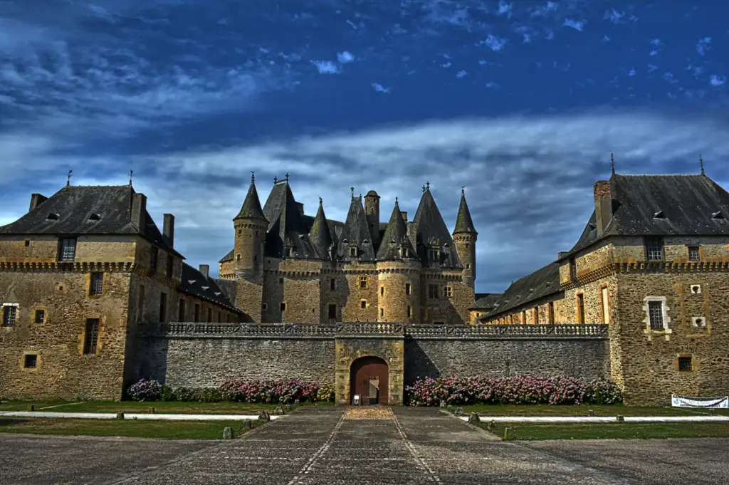 Façades et toitures du Château de Jumilhac, Dordogne