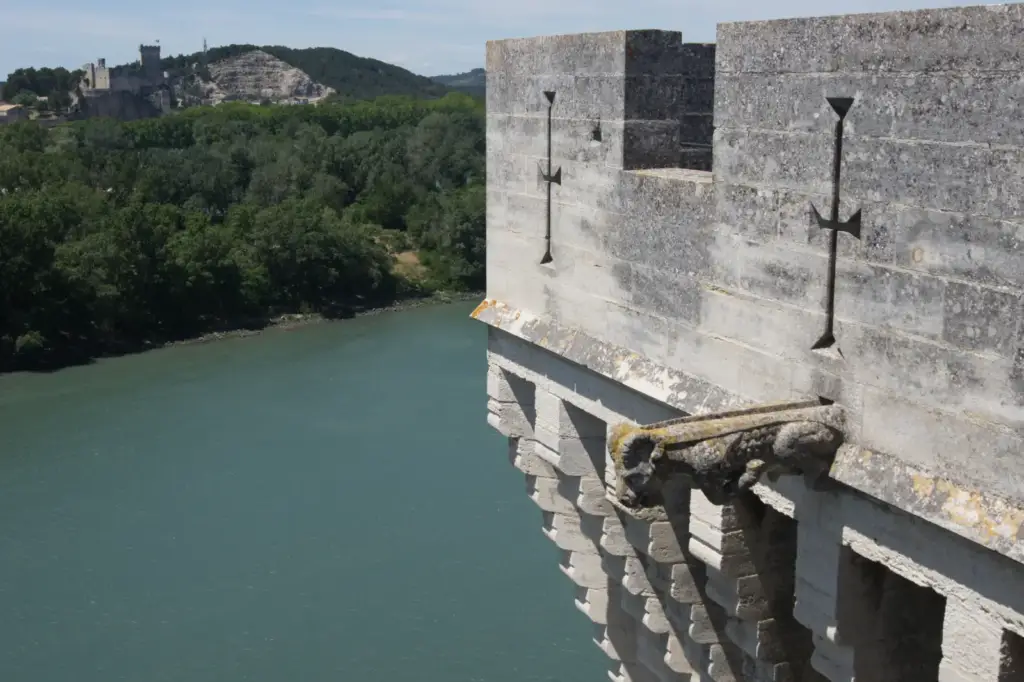 Real view of Château de Tarascon – René d’Anjou Arts Centre.