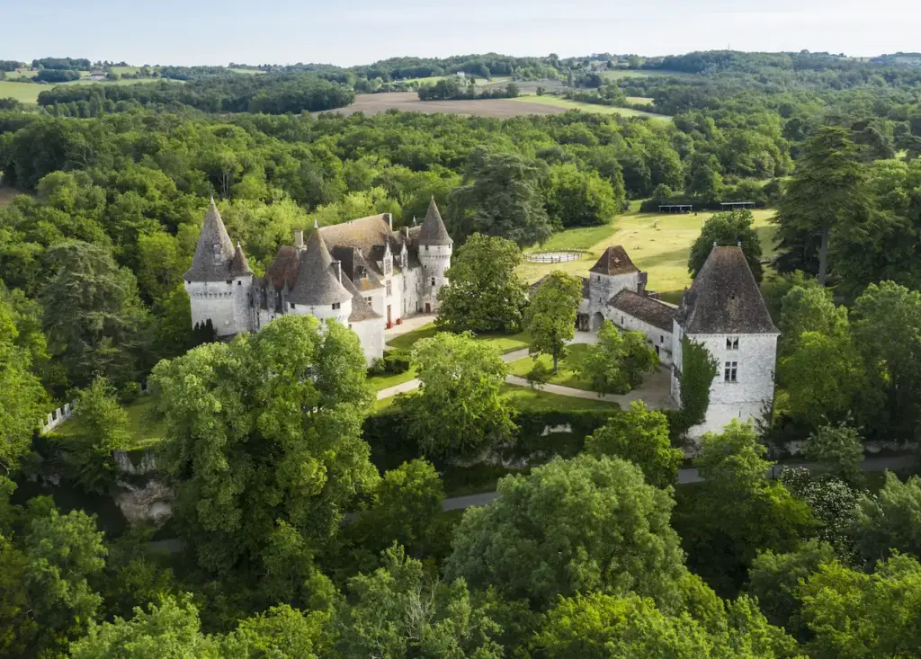 Vue réelle du Château de Bridoire à Ribagnac en Dordogne