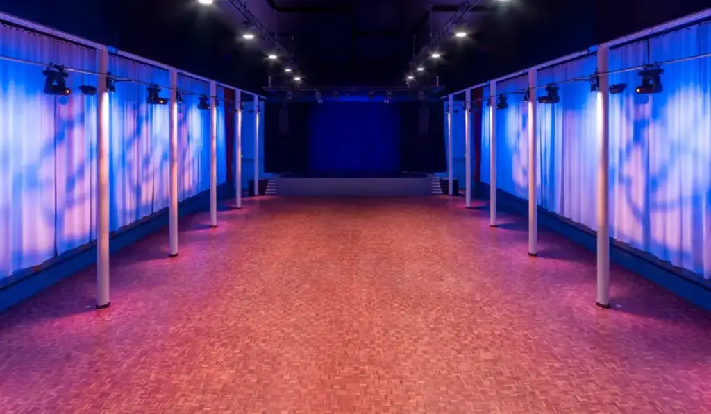 Stage and ballroom at Volkshaus Basel