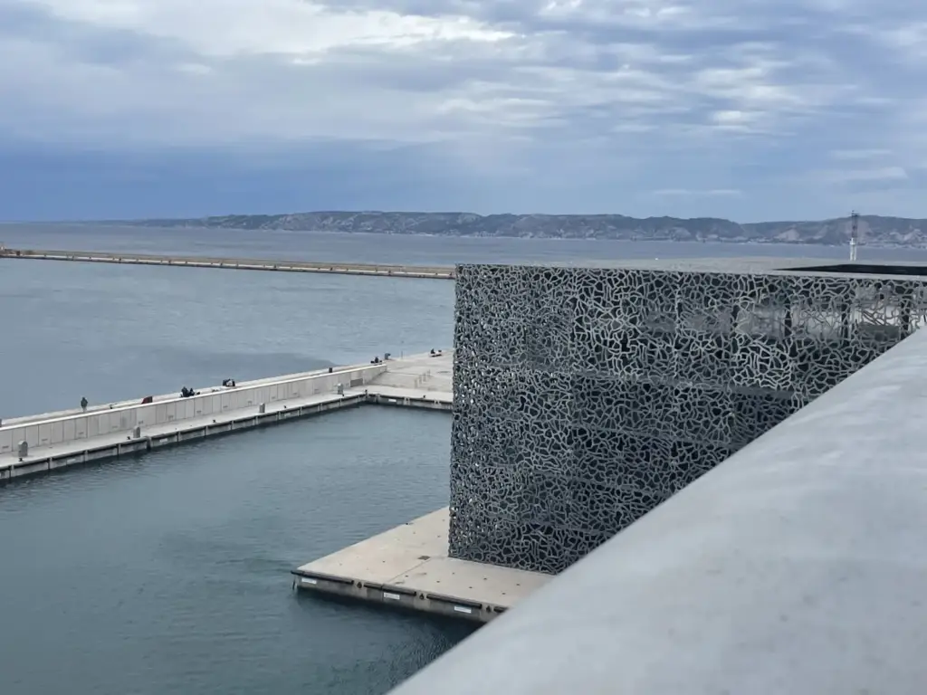 Photographie réelle : Mucem – Privatisation des espaces, Marseille