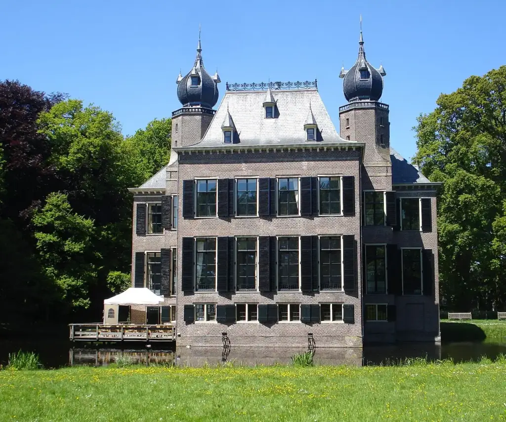 Kasteel Oud Poelgeest bij Oegstgeest