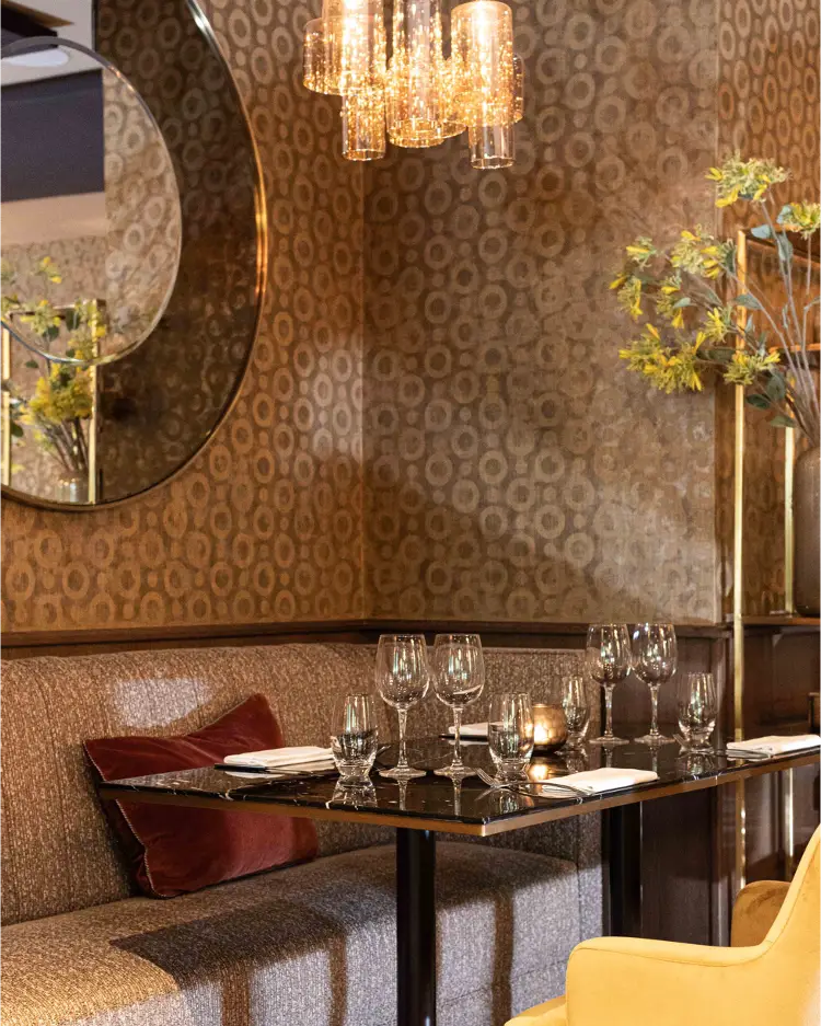 Interior of Villa9Trois restaurant in Montreuil