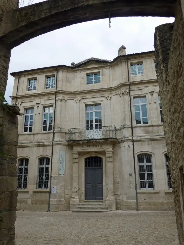 Musée Estrine – Présence Van Gogh