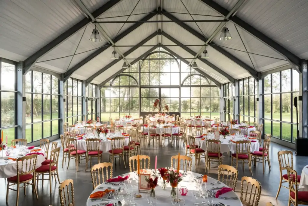 Château de Cocove glasshouse prepared for a wedding