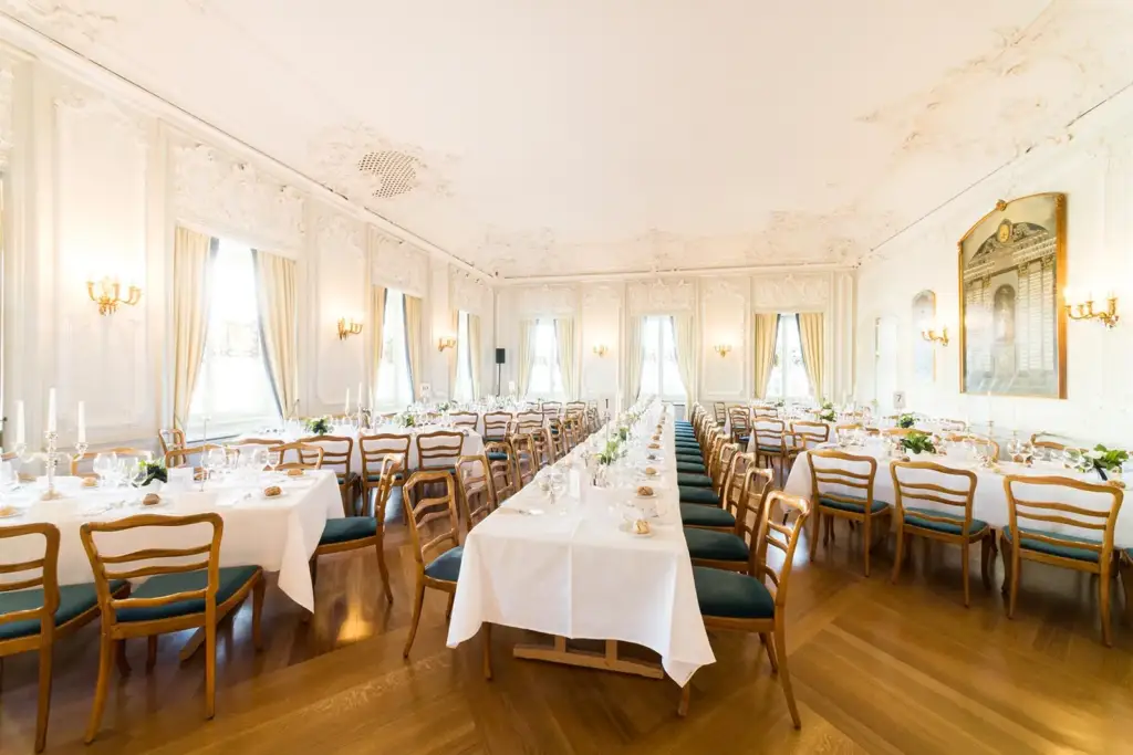 Historischer grosser Saal im Zunfthaus zur Meisen